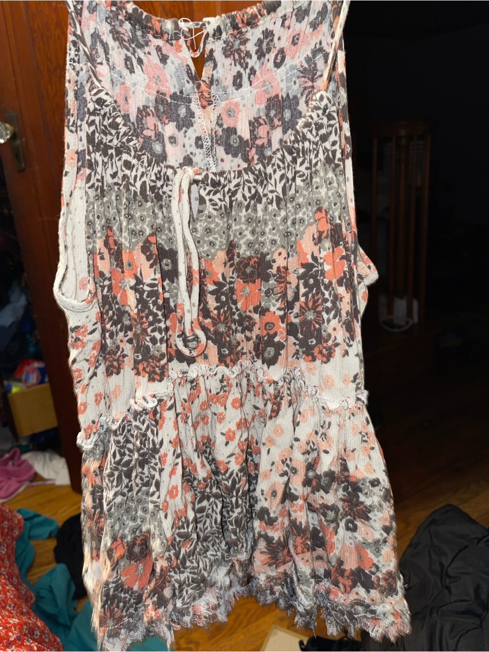 gimmicks by BKE Floral Sleeveless Tiered Drawstring Tunic in Pink and Gray